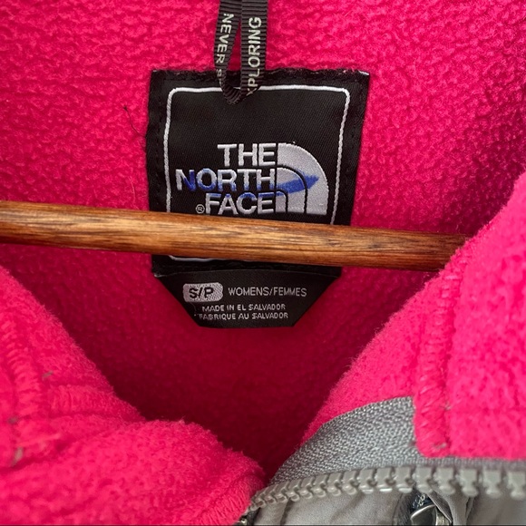 The North Face Pink Denali Fleece Pink/Grey Jacket size small - Picture 6 of 8
